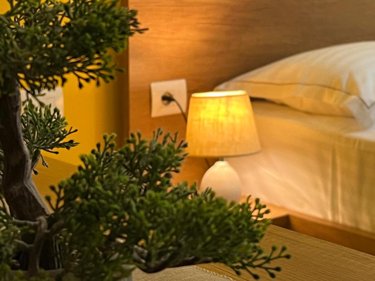 Koni'S Studio Apartments Tiranë Ngoại thất bức ảnh